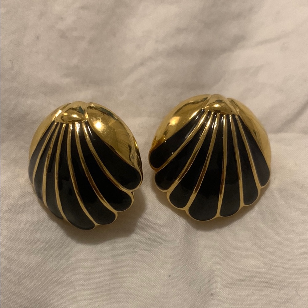 Vintage Monet Gold and Black Shell clip on Earrings